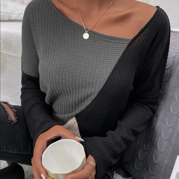 Tops - Color block waffle knit tee